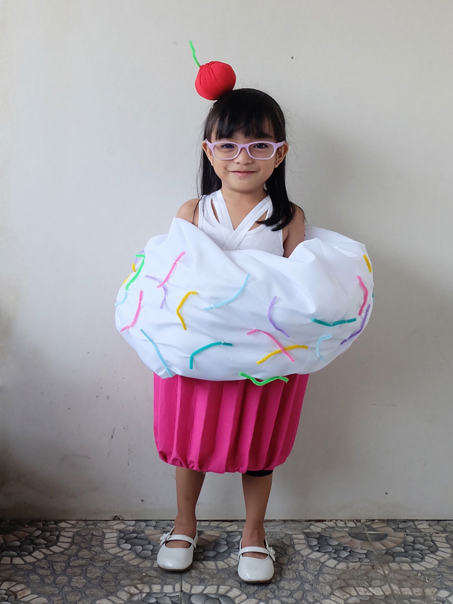 DIY Cutie Cupcake Costume Tutorial DIY Cutie Cupcake Costume Tutorial