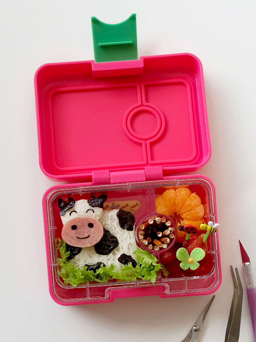 Cow Bento Food Art in the Yumbox MiniSnack Cow Bento Food Art in the Yumbox MiniSnack